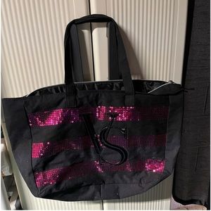 Victoria’s Secret large zipper bag NEW